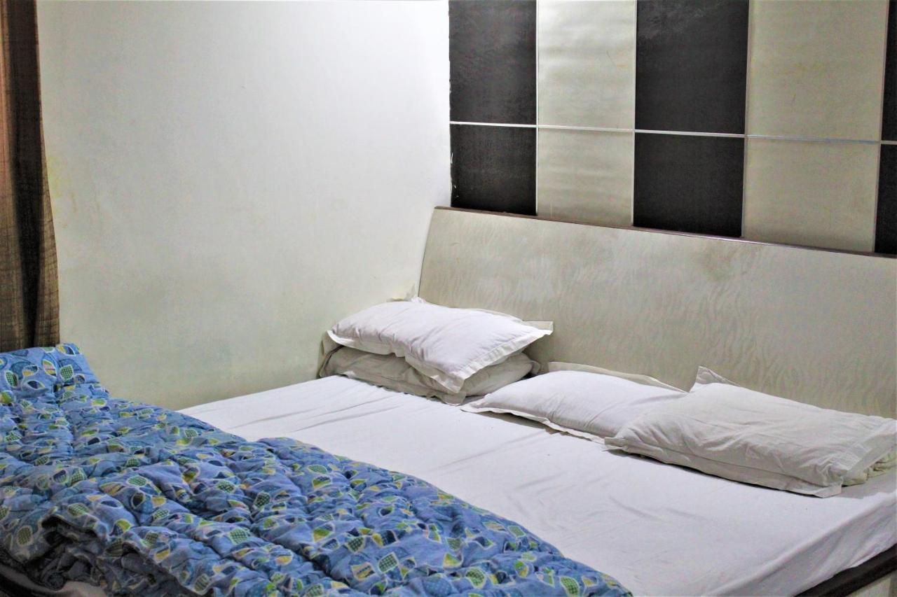 Central Guest House , Walk In Dargah & Markaz Yeni Delhi Dış mekan fotoğraf