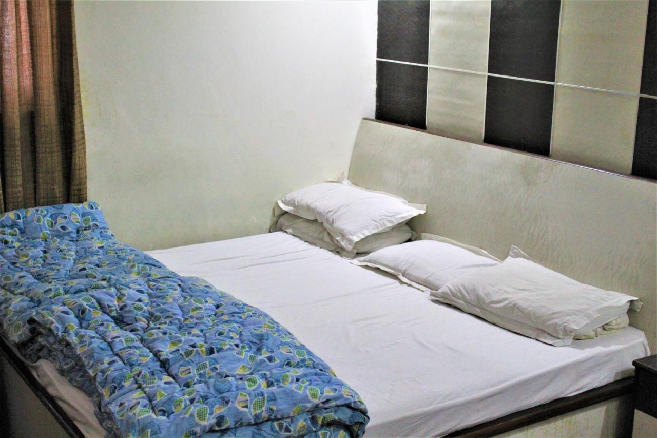 Central Guest House , Walk In Dargah & Markaz Yeni Delhi Dış mekan fotoğraf
