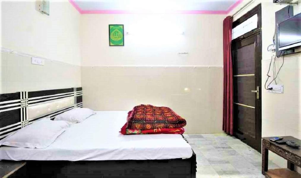 Central Guest House , Walk In Dargah & Markaz Yeni Delhi Dış mekan fotoğraf