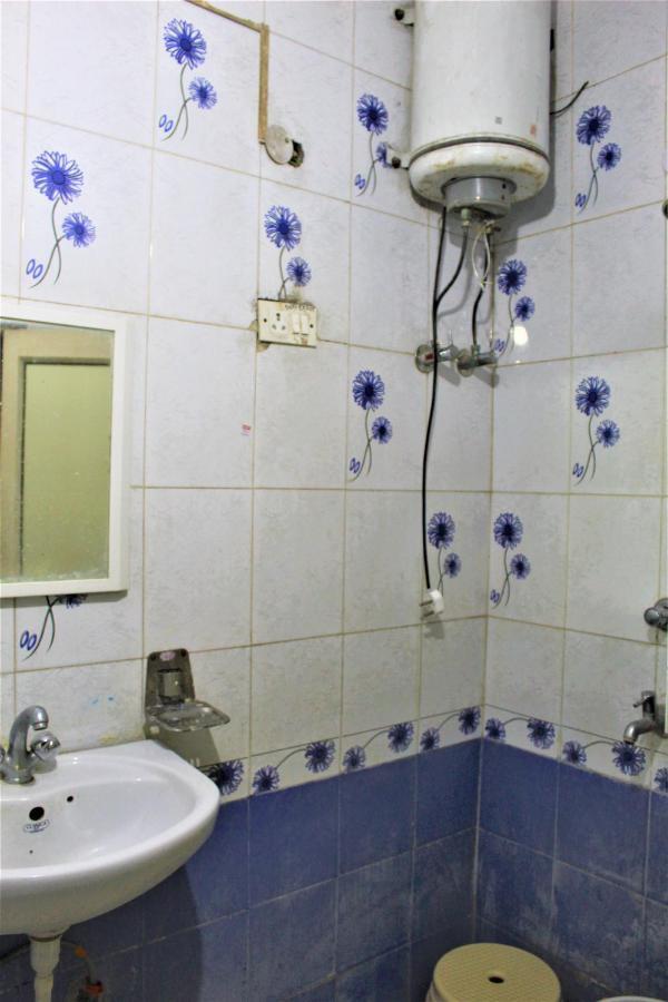 Central Guest House , Walk In Dargah & Markaz Yeni Delhi Dış mekan fotoğraf